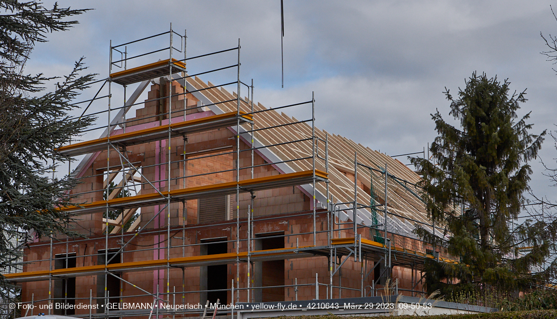 31.03.2023 - Baustelle zu einem Mehrfamilienhaus in der Niederalmstraße 16